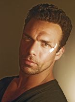 Darren Shahlavi