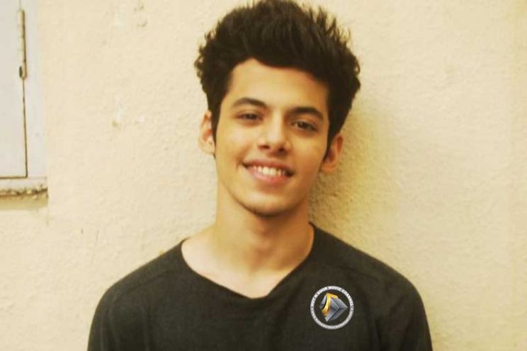 Darsheel Safary