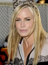 Daryl Hannah #101173 picture (Portrait Medium)