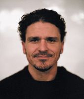 Dave Eggers