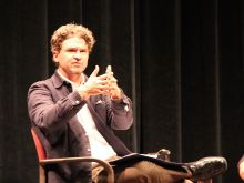 Dave Eggers