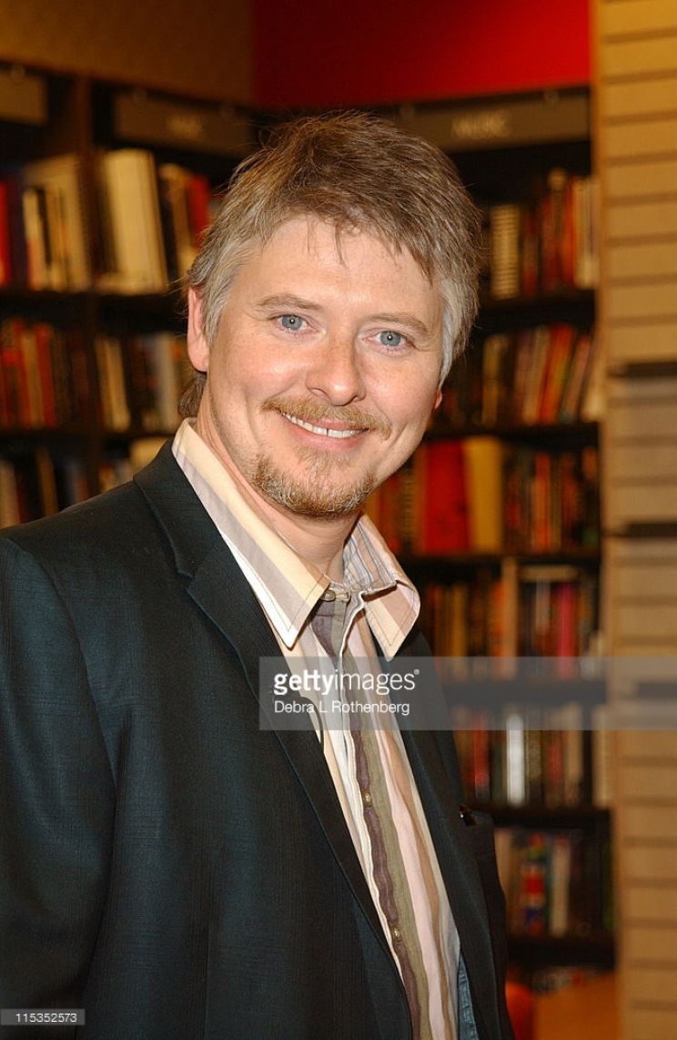 Dave Foley
