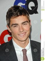 Dave Franco #64930 picture (Portrait Medium)