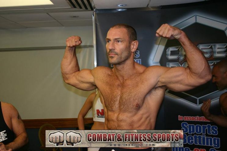 Dave Legeno