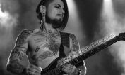 Dave Navarro