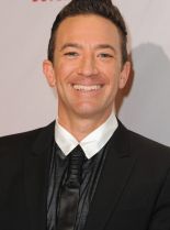 David Faustino