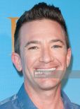 David Faustino