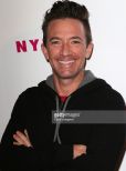 David Faustino