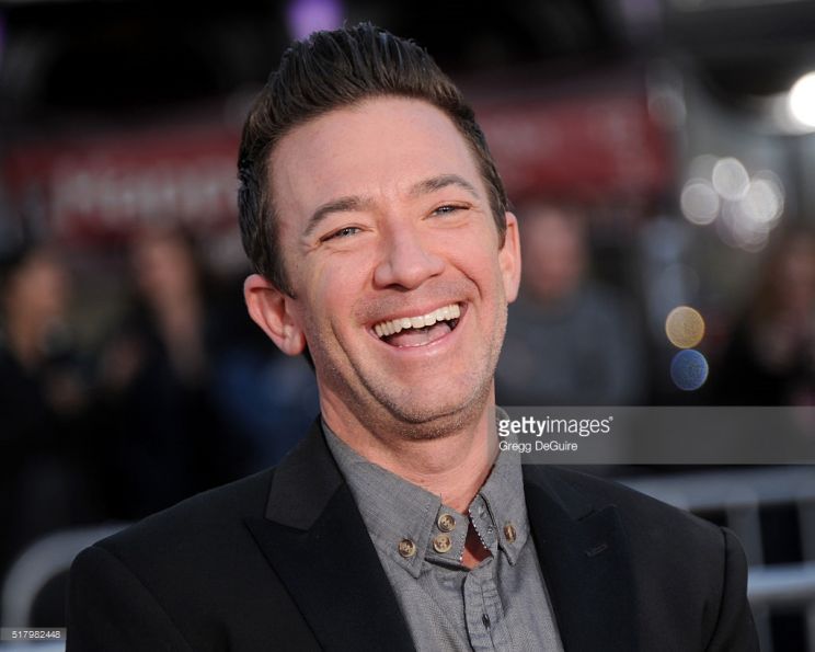 David Faustino