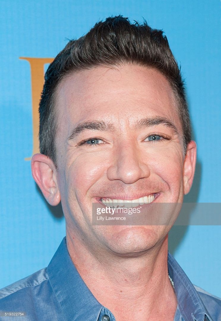 David Faustino