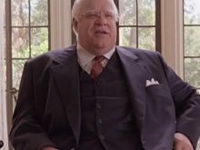 David Huddleston