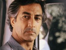 David Strathairn