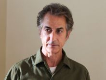 David Strathairn