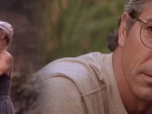 David Strathairn
