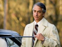 David Strathairn