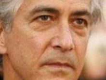 David Strathairn