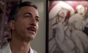 David Strathairn