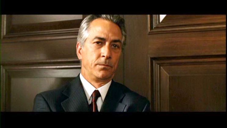 David Strathairn