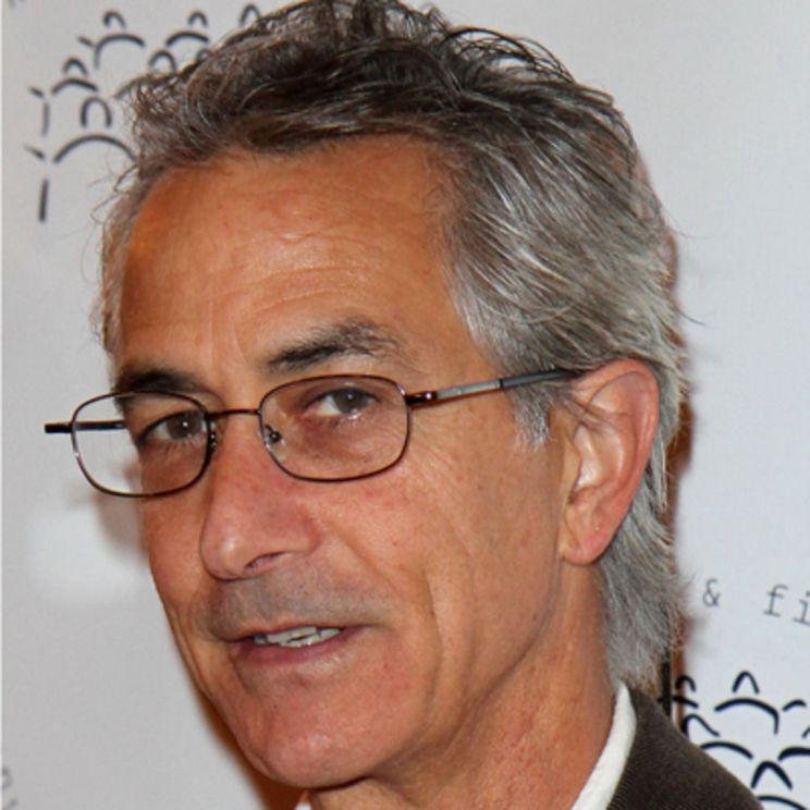 David Strathairn