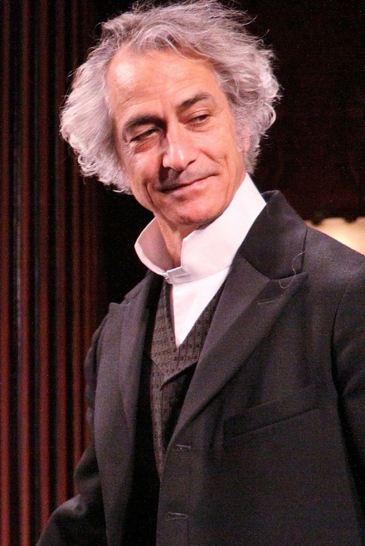 David Strathairn