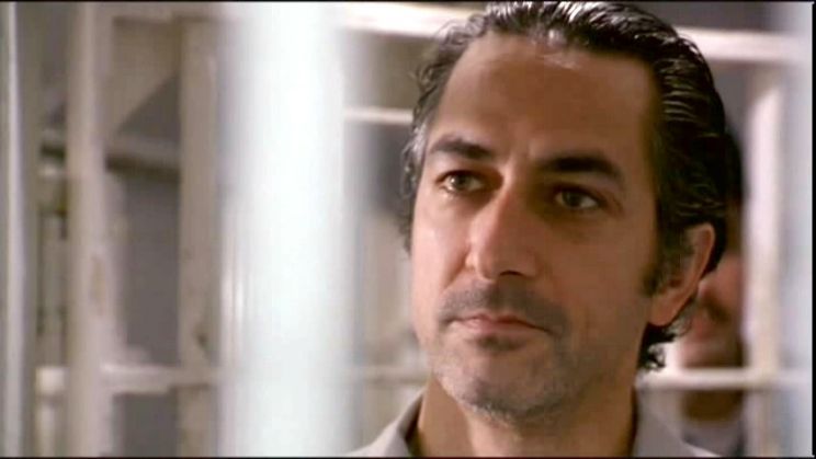 David Strathairn