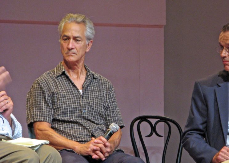 David Strathairn