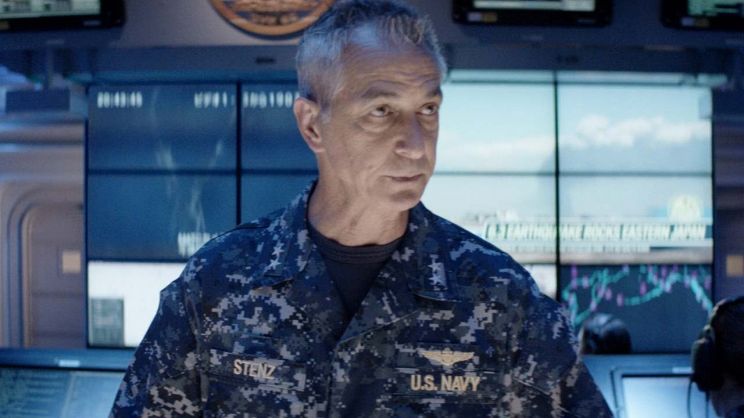 David Strathairn