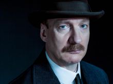 David Thewlis photo