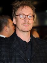 David Thewlis