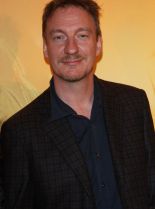 David Thewlis