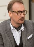 David Thewlis