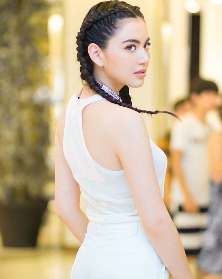 Davika Hoorne