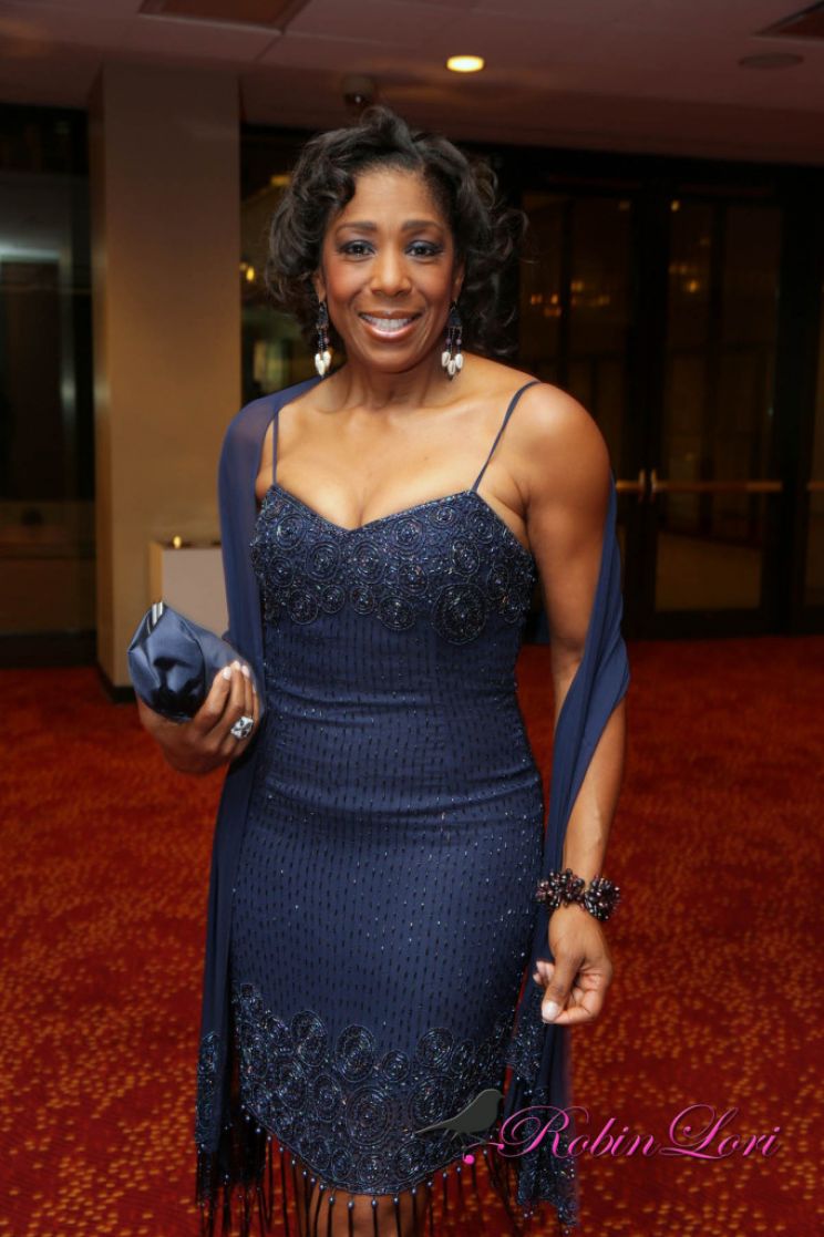 Dawnn Lewis