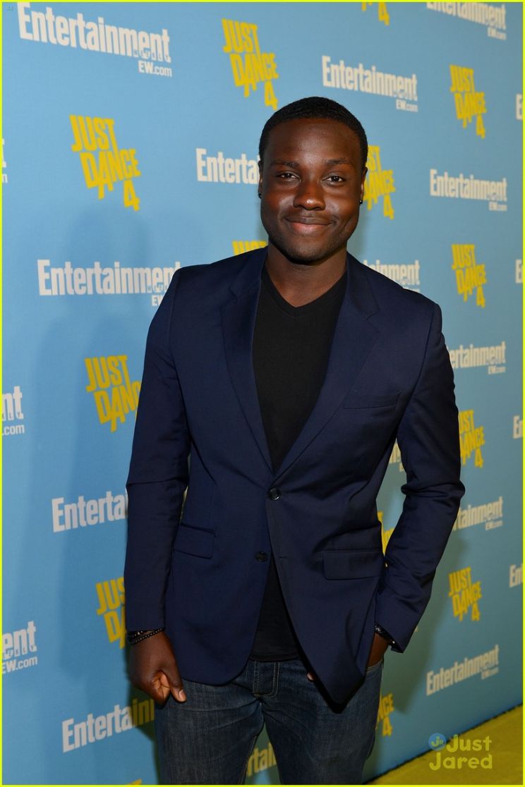 Dayo Okeniyi