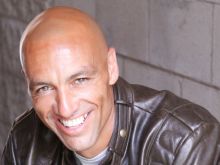 Daz Crawford