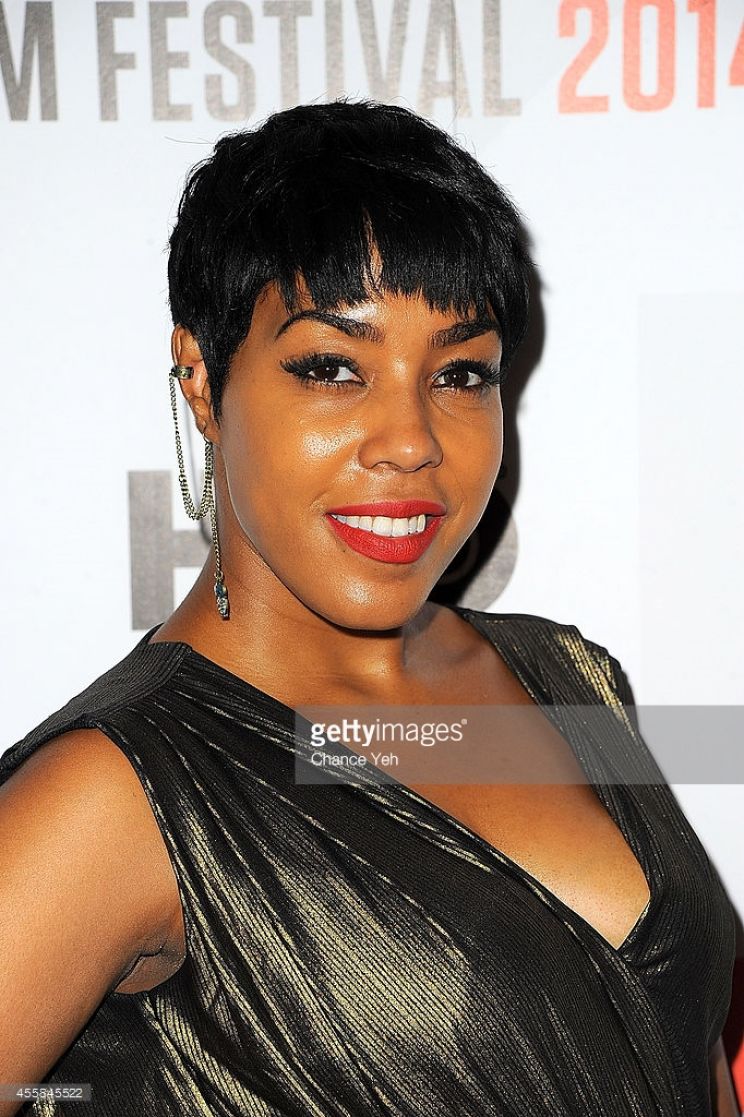 De'Adre Aziza