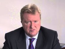Dean Armstrong