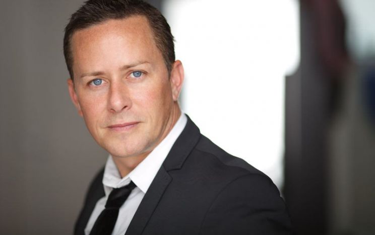 Dean Armstrong