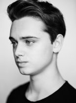 Dean-Charles Chapman #105962 picture (Portrait Medium)