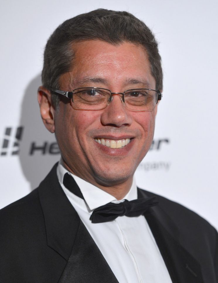 Dean Devlin