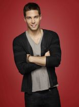 Dean Geyer