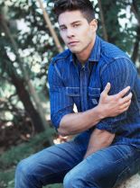Dean Geyer