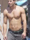 Dean Geyer