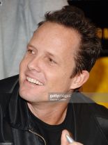 Dean Winters #193951 picture (Portrait Medium)