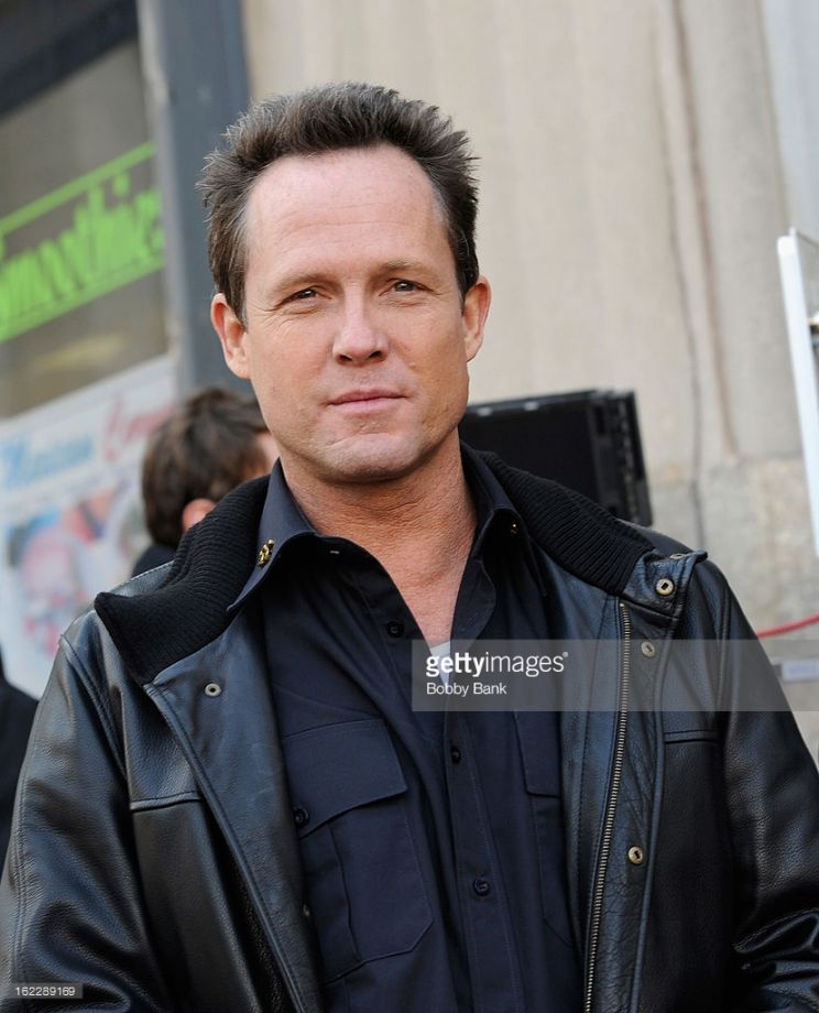 Dean Winters