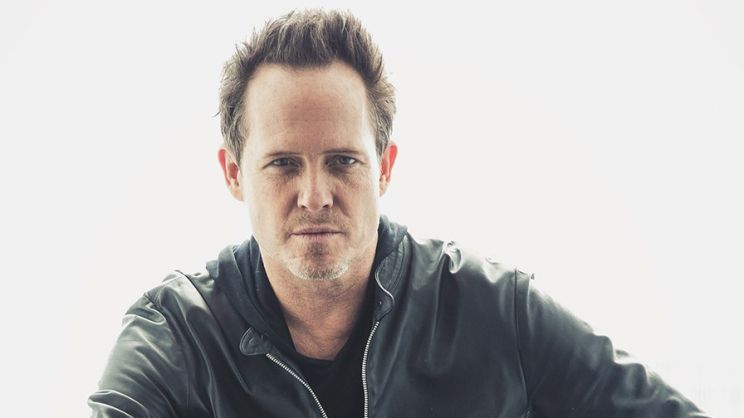 Dean Winters