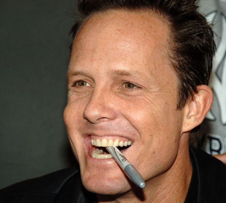 Dean Winters