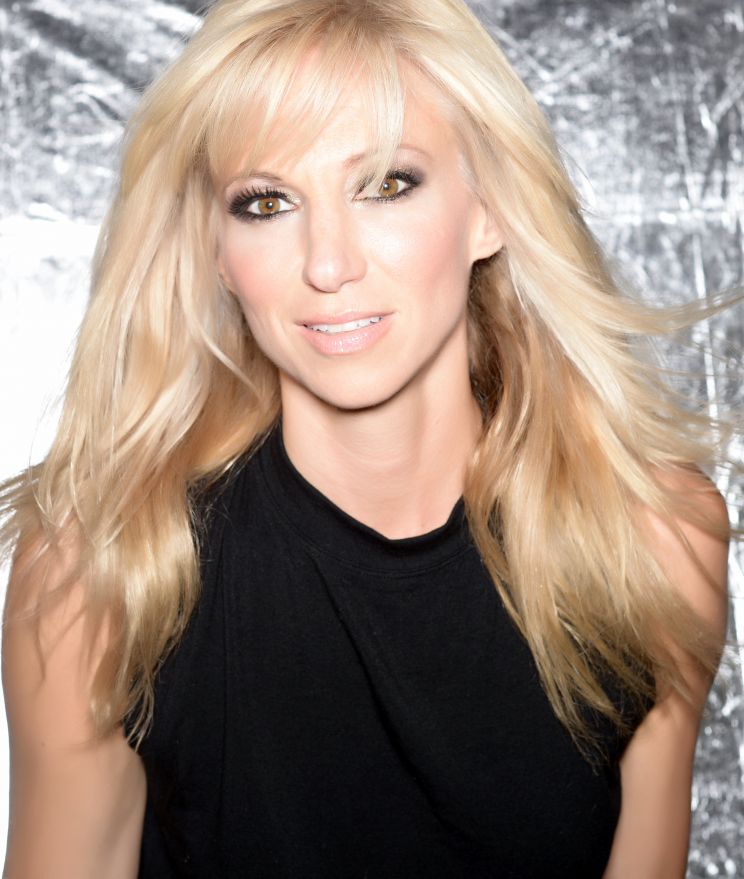 Debbie Gibson