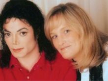 Debbie Rowe
