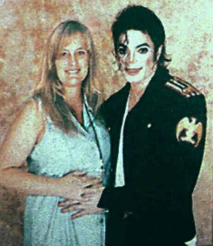 Debbie Rowe